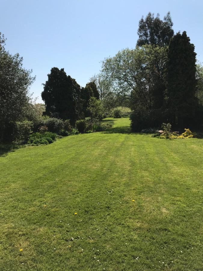 Nuneaton - Cottage - Sleeps 2 - Parking - Garden Exterior photo